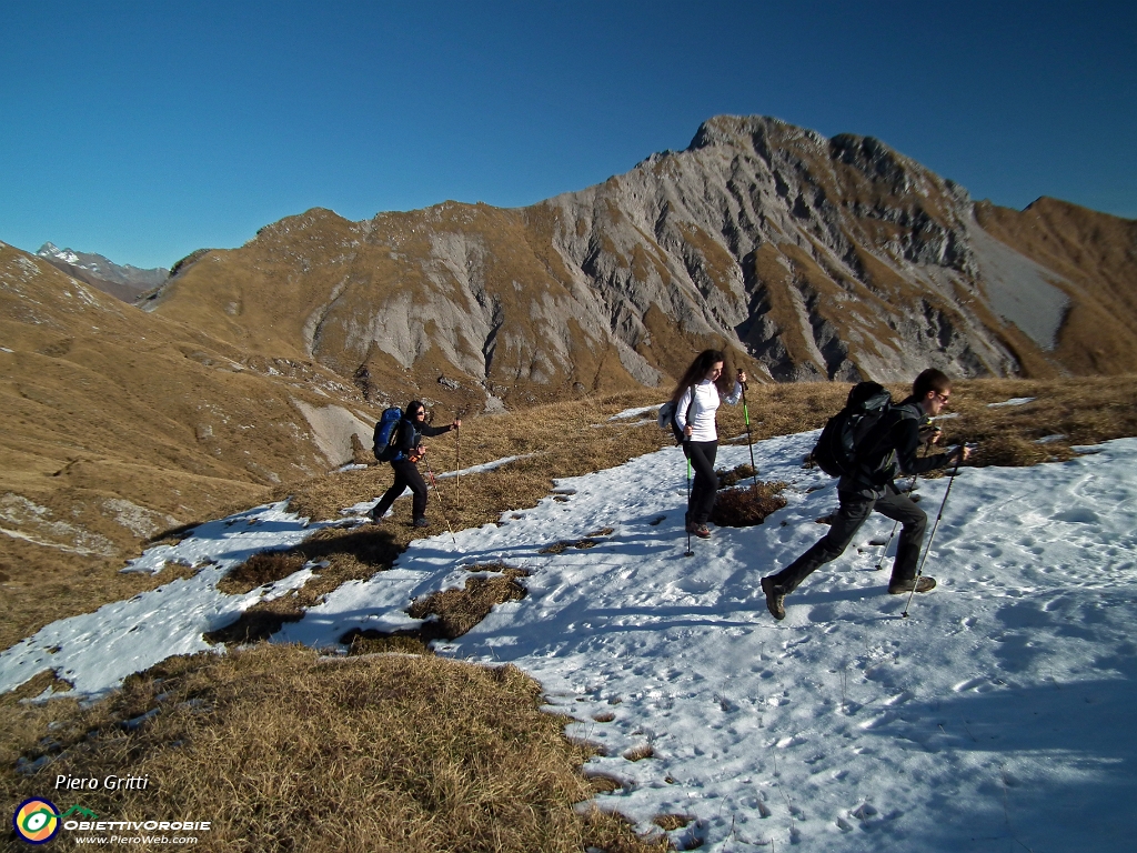 50 Un po' di neve novembrina....JPG